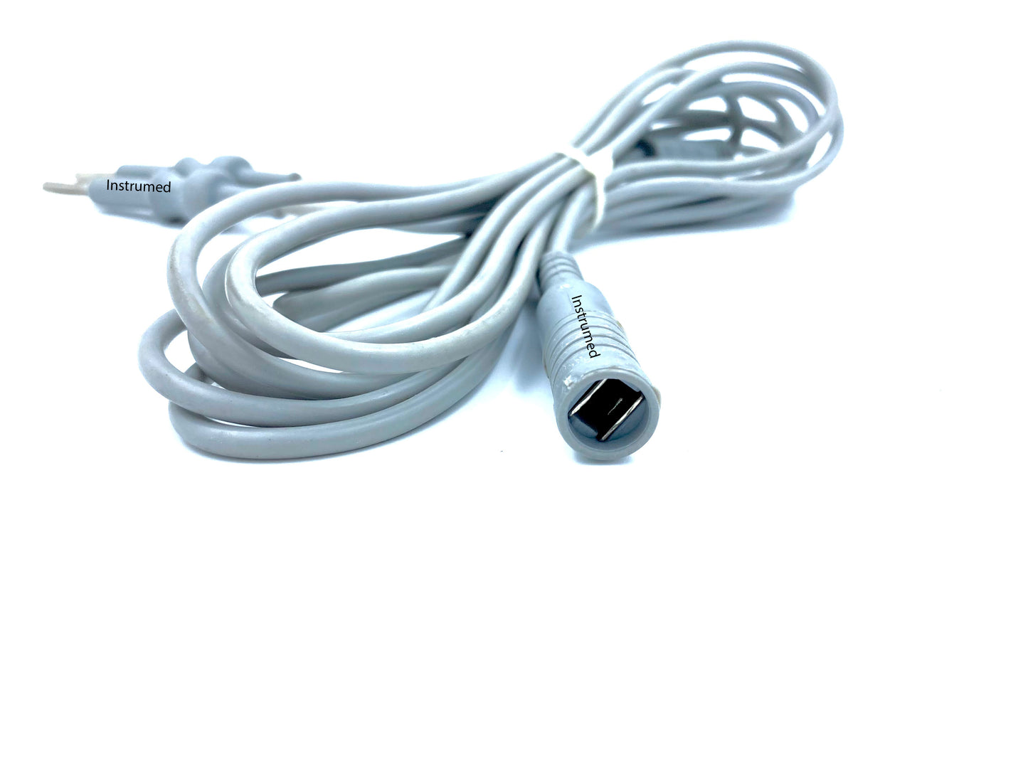 Laparoscopic bipolar electrosurgical cable for forceps used in minimally invasive surgery.